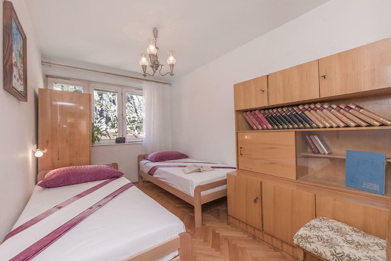 Apartment Nansy Omiš Extérieur photo