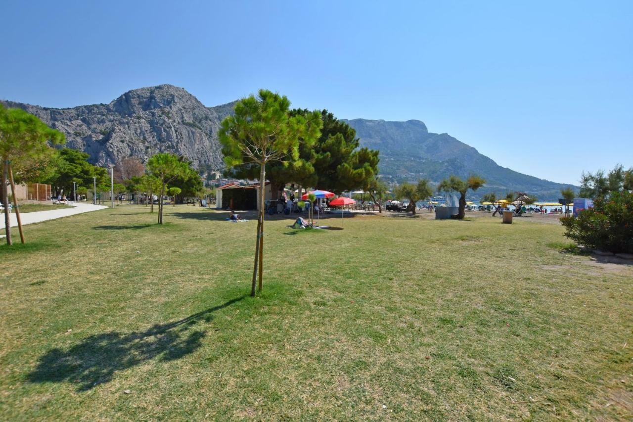 Apartment Nansy Omiš Extérieur photo